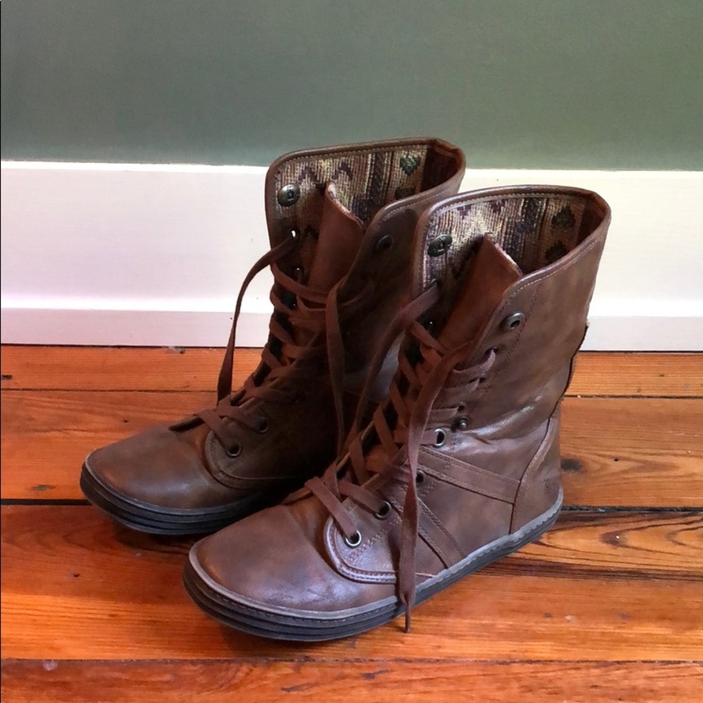 Blowfish brown boots